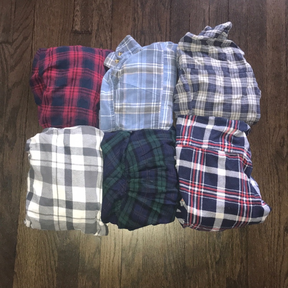Set of 6 Women’s Flannels